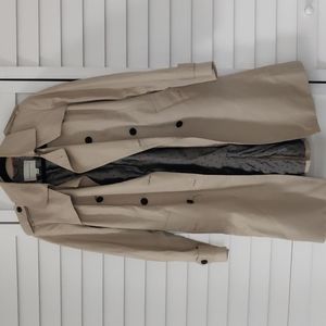 Banana republic trench coat, women's size medium